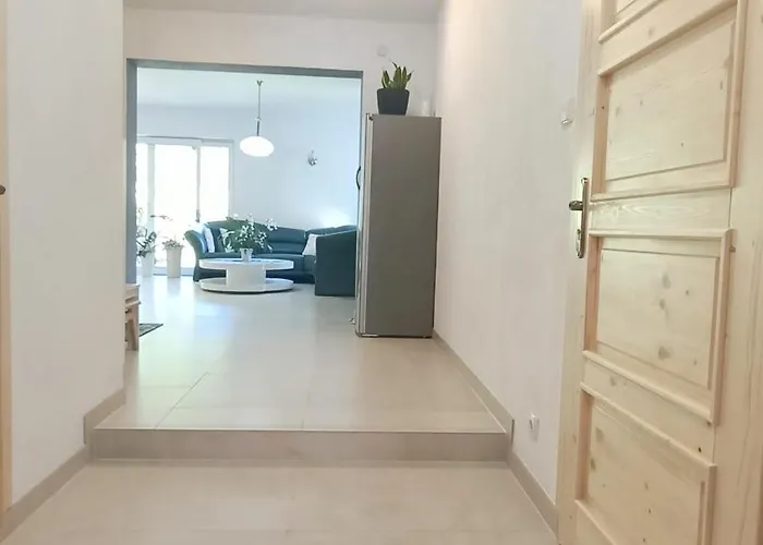 Zakatek Sloneczny Pod Barania Gora בית חווה *